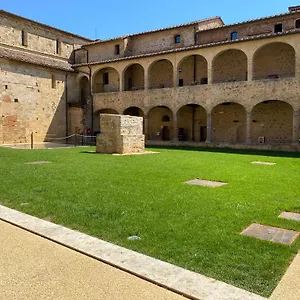 Contessa Ava Dei Lambardi Monteriggioni